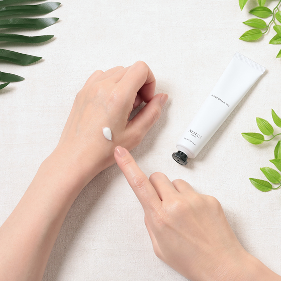 [NEHAN TOKYO]�n���h�N���[���@�t�B�O