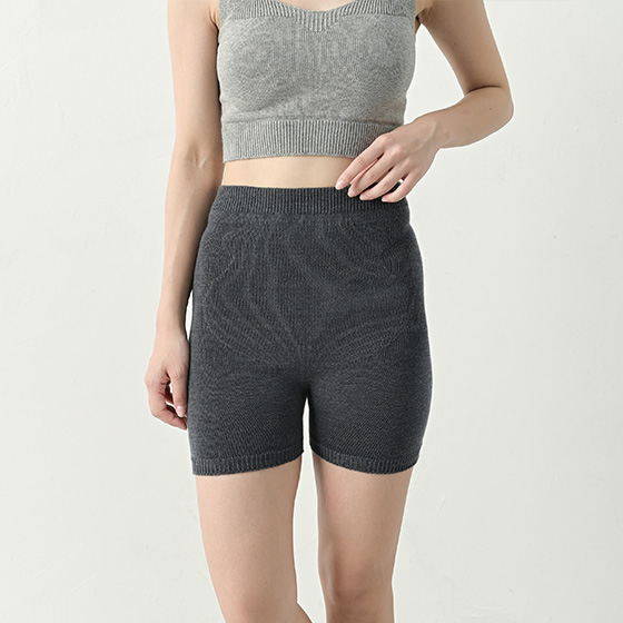 [�R���e�b�N�X]�E�[���R�b�g���̕����p���c�@�O���[