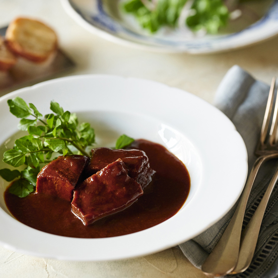 �\��[OPERA02]���^���r�[�t�V�`���[